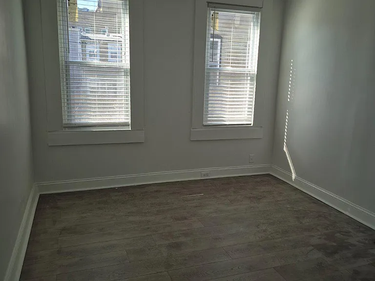 707 N Duncan St — Photo 12