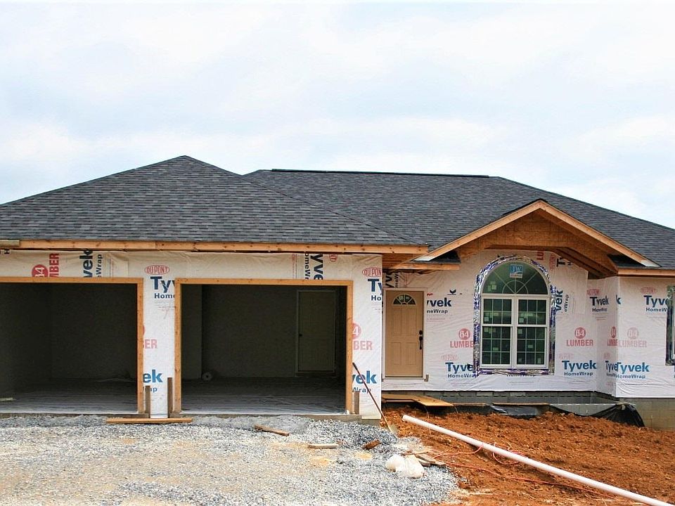 1st image of 3922 Morehead Ln