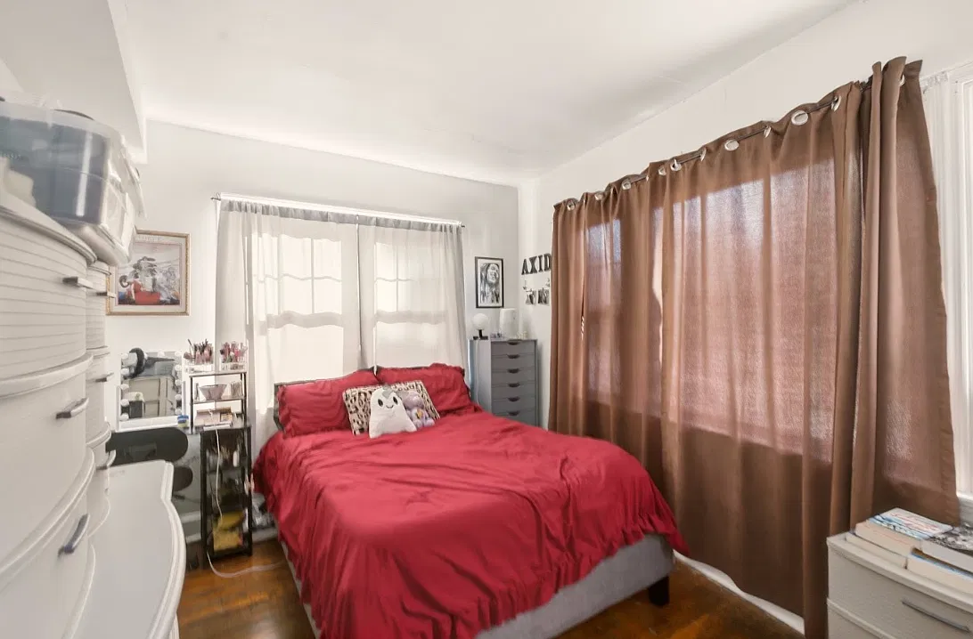 601 S Walnut St — Photo 4