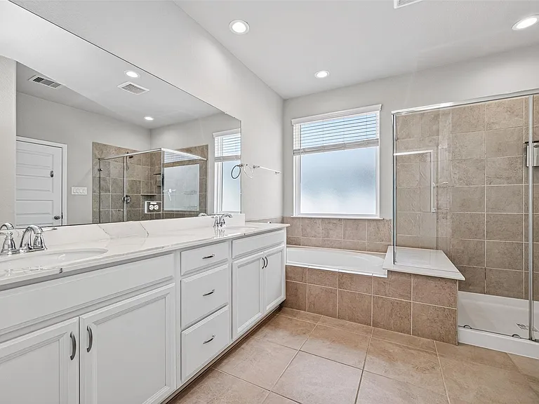 3103 Little Gem Ln — Photo 13