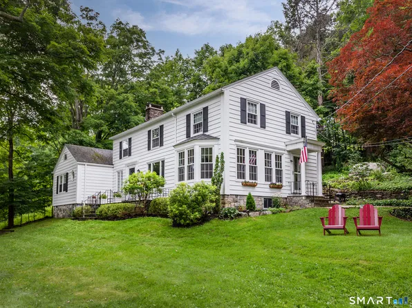 61 Curtiss Rd, Warren, CT 06777