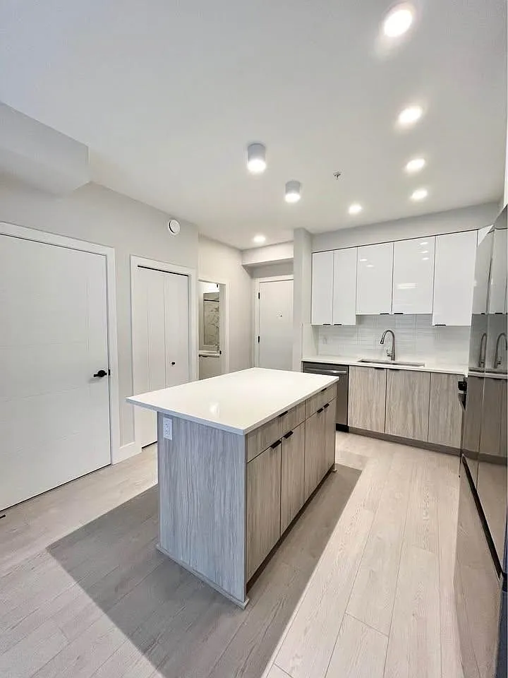 1 bed, 620 sqft, $2,200 — Photo 3