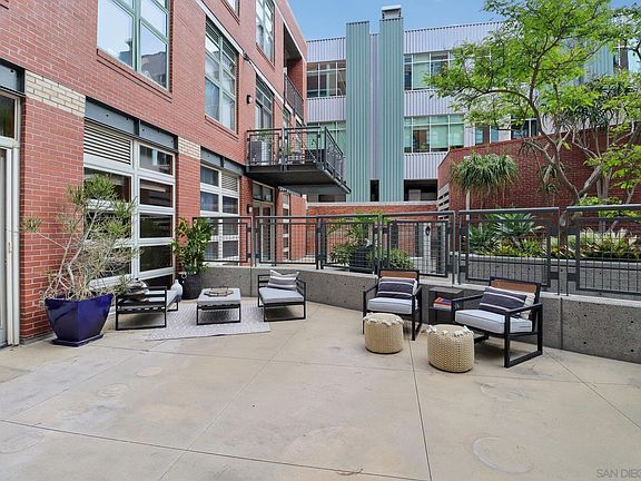 5th image of 877 Island Ave Unit 211