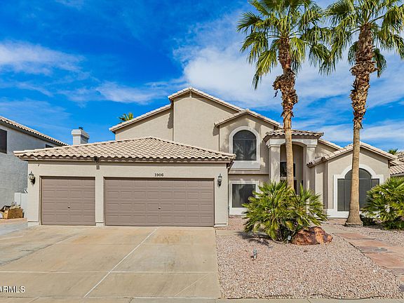 2nd image of 1906 W Redfield Rd