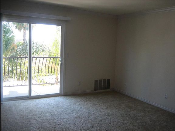 2nd image of 3615 Ash St Unit 15