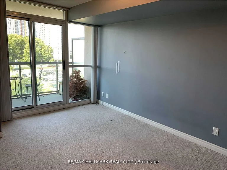 68 Grangeway Ave #812 — Photo 14