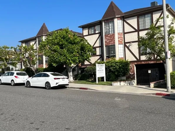 elm226, 226 E Elmwood Ave #D, Burbank, CA 91502