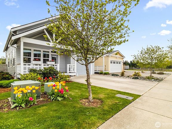 4th image of 4764 Spring Brook Street