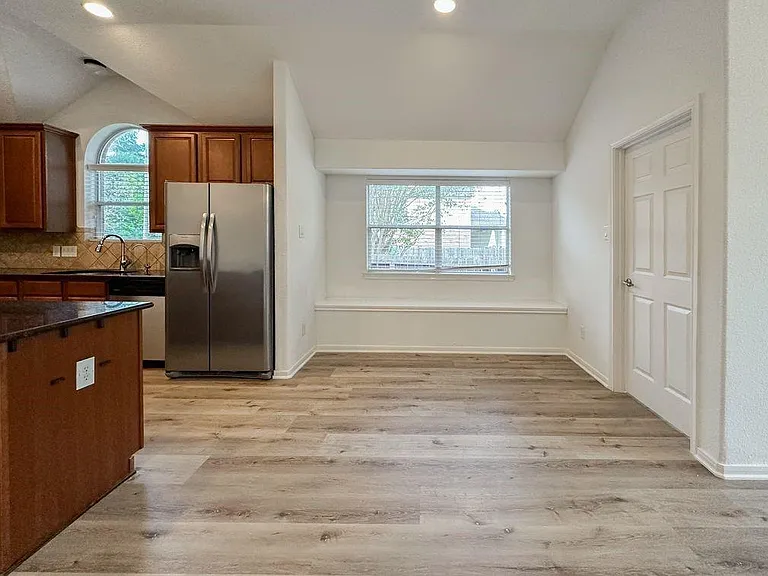 73 E Montfair Blvd — Photo 13