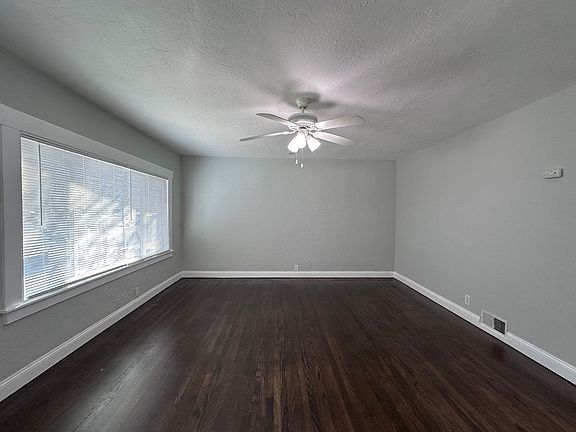 2nd image of 2257 38th Ave