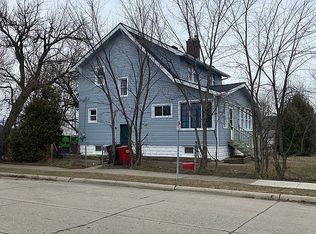 18707 Martin Rd, Roseville, MI 48066