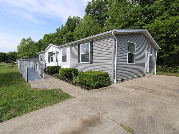 3rd image of 4223 E Fork Hills Dr