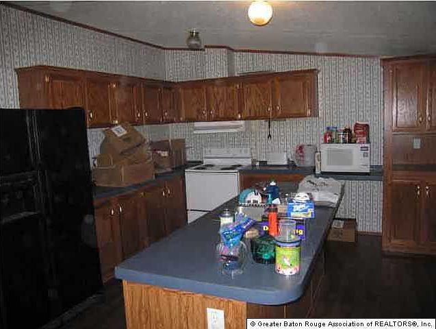 2nd image of 17635 Little Rd