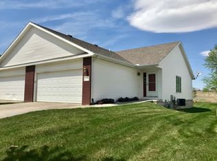 2414 Dodge St, Lincoln, NE 68521