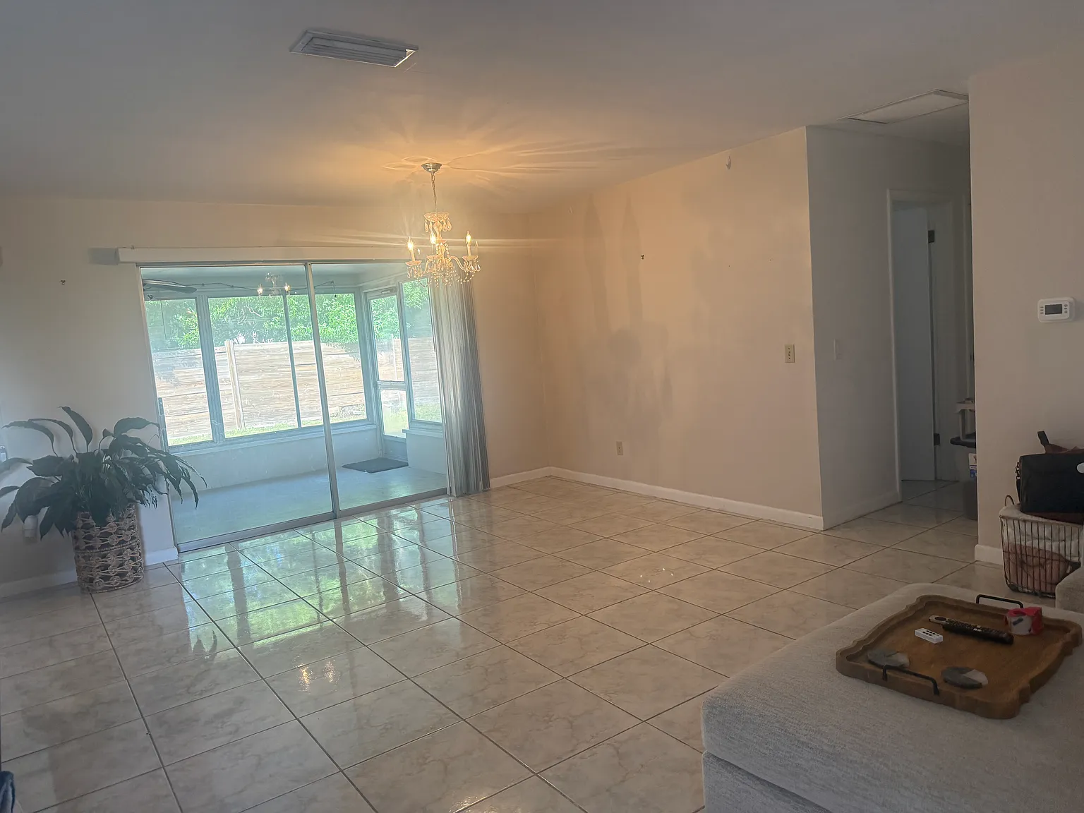 2 bed, 1.5 bath, 1130 sqft, $2,200 — Photo 4