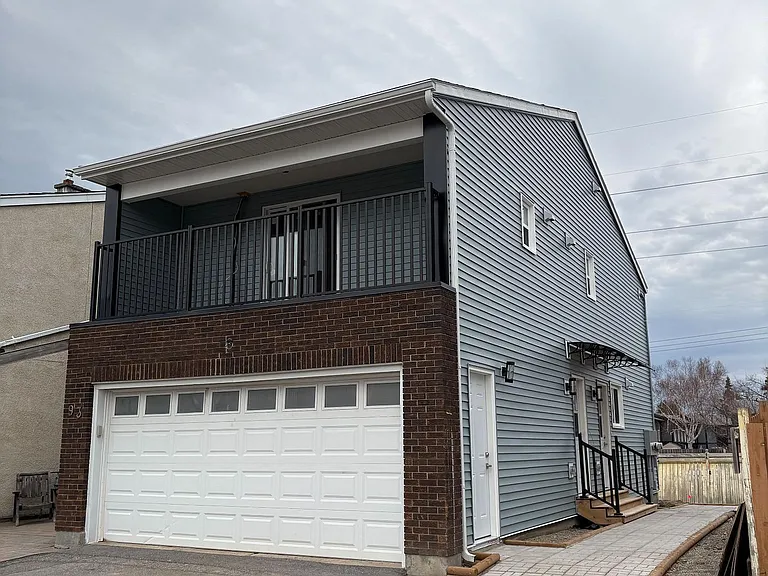 93B Tarquin Cres — Photo 1