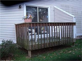 1st image of 204 Briarwood Ct