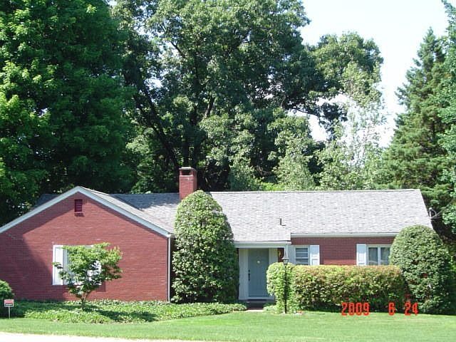 Inviting home welcomes you!