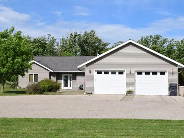 19517 138th Ave NE, Thief River Falls, MN 56701