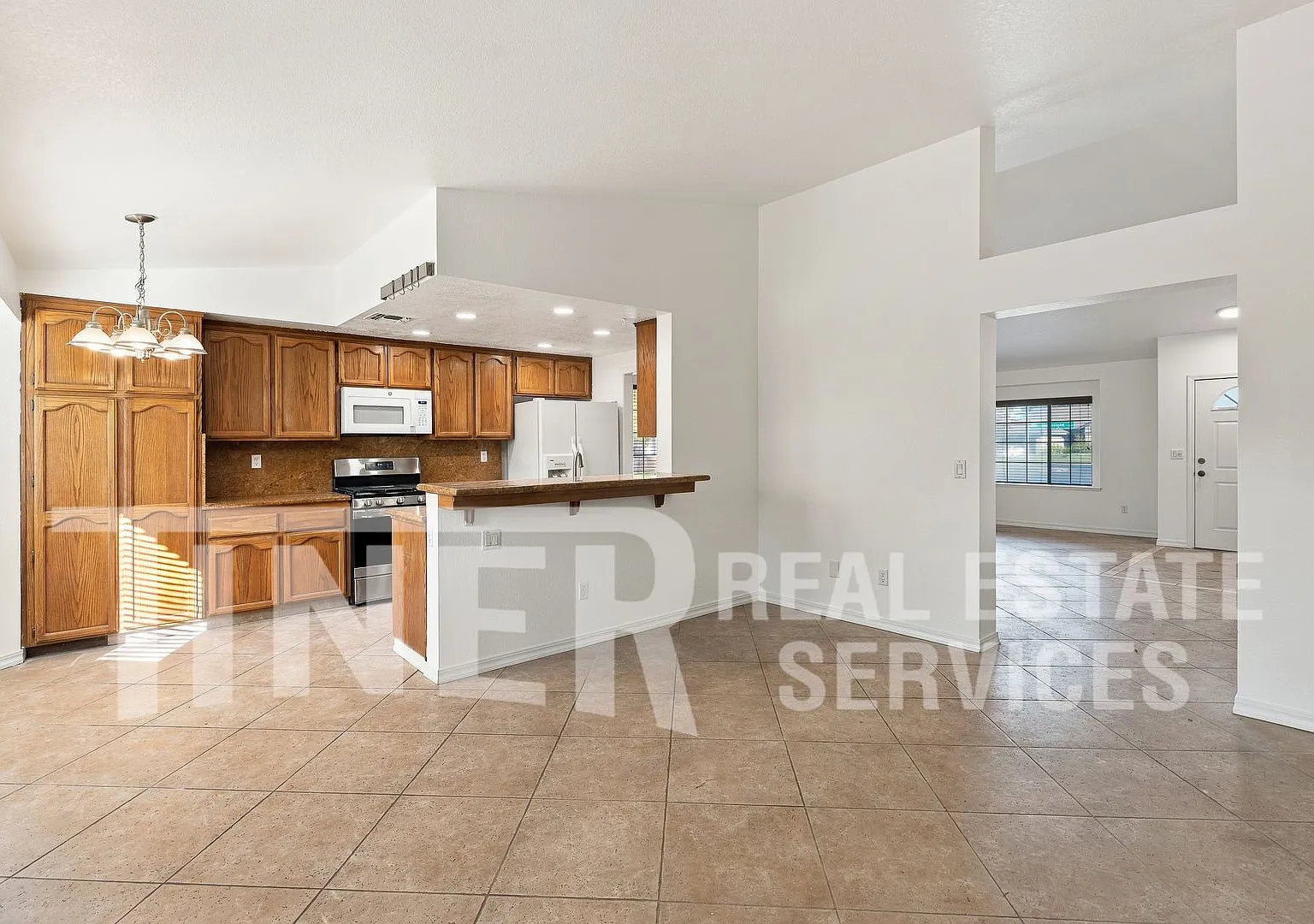 5200 Moonlight Way - Tier 2 — Photo 4