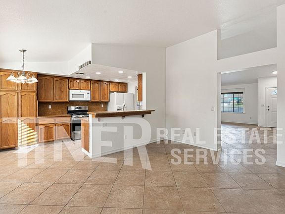 4th image of 5200 Moonlight Way