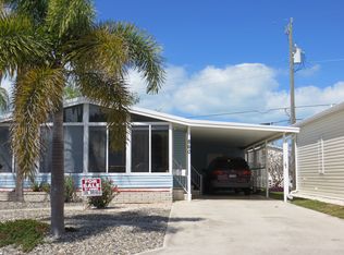 860 S Green Cir, Venice, FL 34285