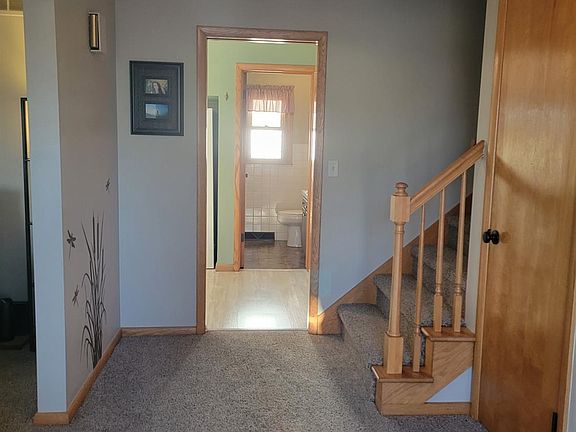 4th image of 234 Hillcrest Dr