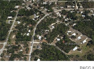 7261 W Stuart Ln, Homosassa, FL 34448