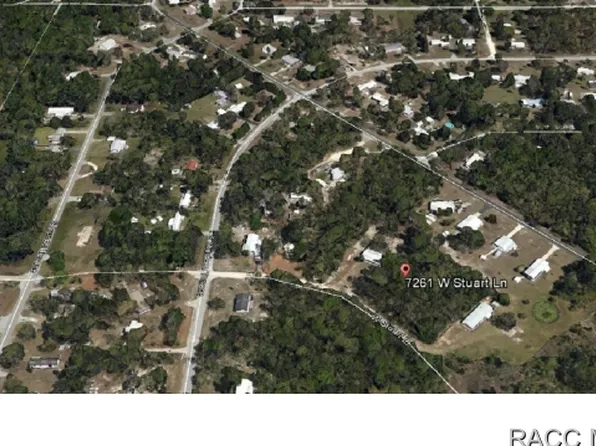 7261 W Stuart Ln, Homosassa, FL 34448