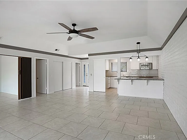 22392 Canyon Club Dr — Photo 14