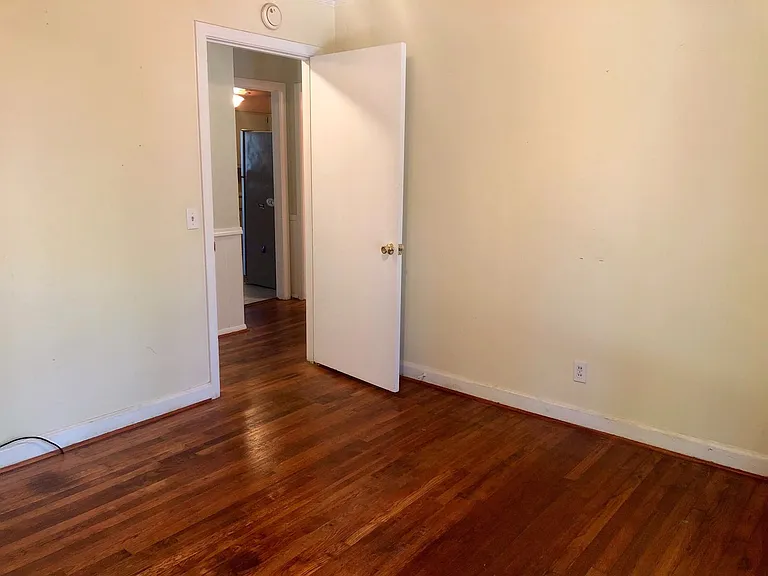 129 Freedom Dr — Photo 18
