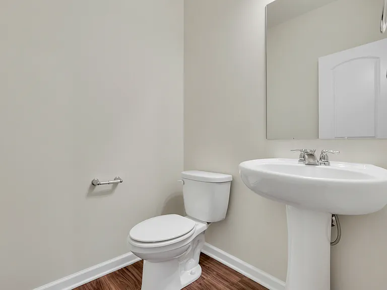 241 Sunstone Ln — Photo 17