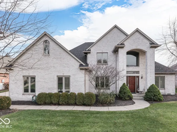 2861 Shadwell Pl, Greenwood, IN 46143