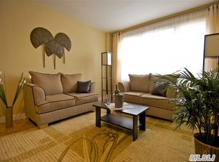 451 Fulton Ave APT 231, Hempstead, NY 11550