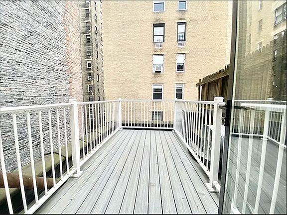 3rd image of 310 W 82nd St APT 8