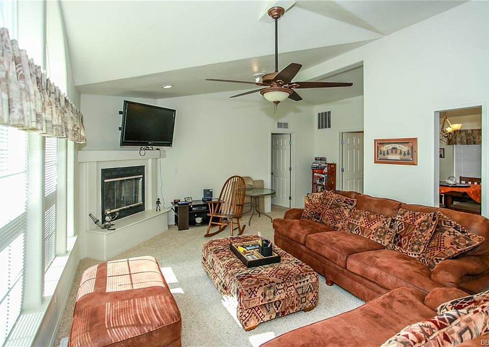 1st image of 516 W Sherwood Dr