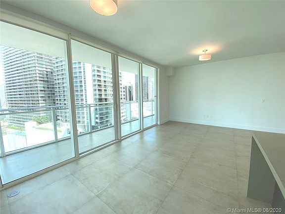 4th image of 1080 Brickell Ave Unit 1701
