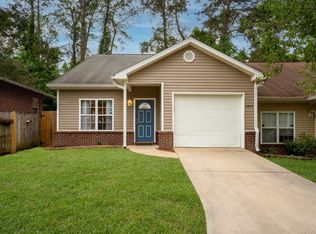 2874 Lakeshore Dr, Tallahassee, FL 32312