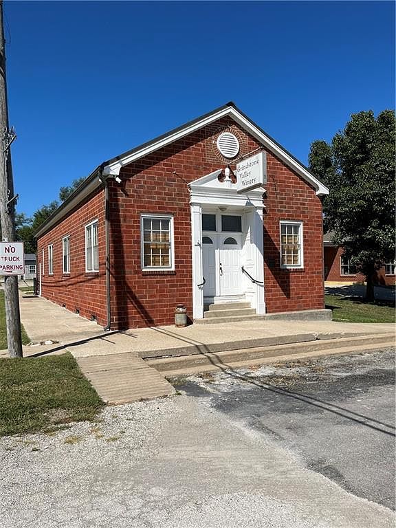 595 Clinton Ave, Osborn, MO 64474 Zillow