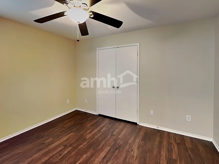 1021 Bumble Bee Dr — Photo 18