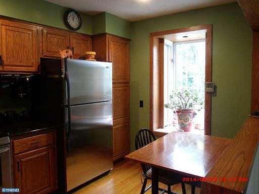 4th image of 214 Wickley Rd