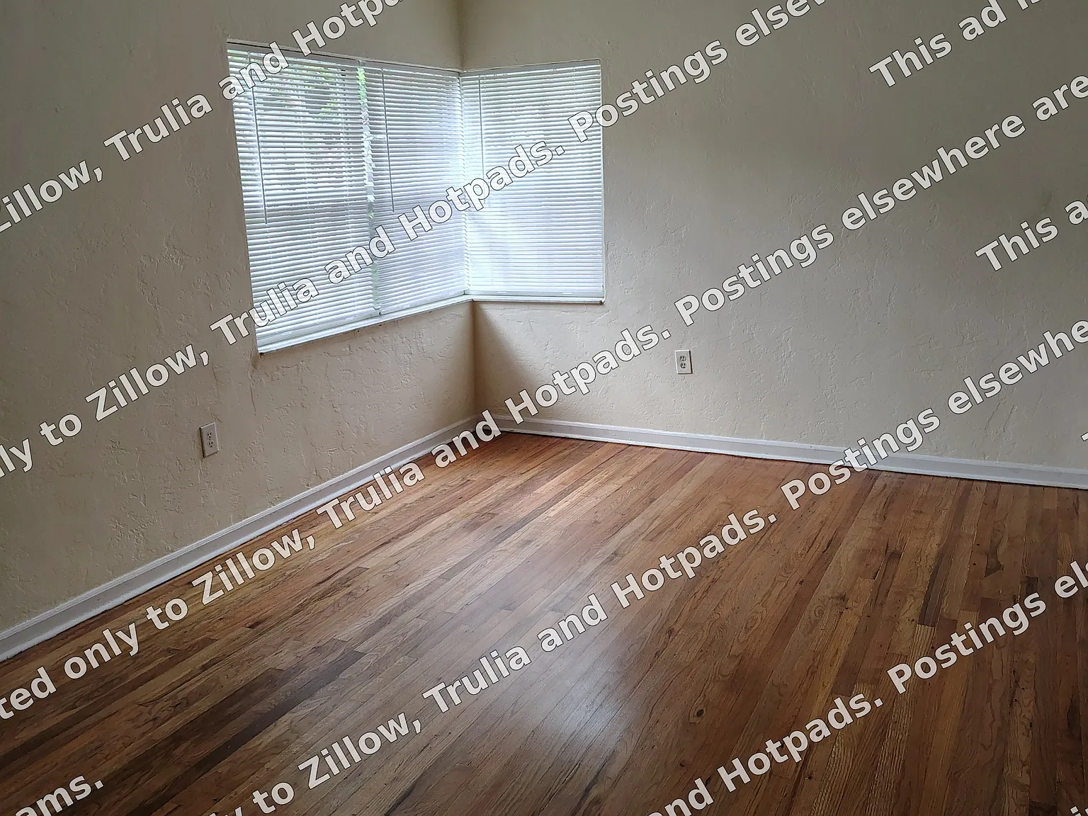3 bed, 1208 sqft, $2,150 — Photo 3