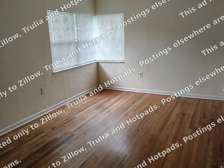 3614 S Church Ave — Photo 3
