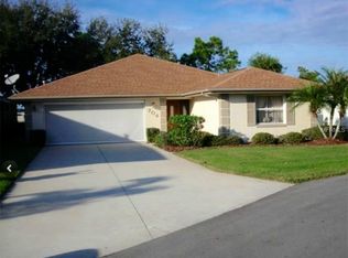 704 Canberra Rd, Winter Haven, FL 33884