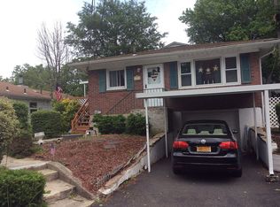 111 Lindenwood Rd, Staten Island, NY 10308