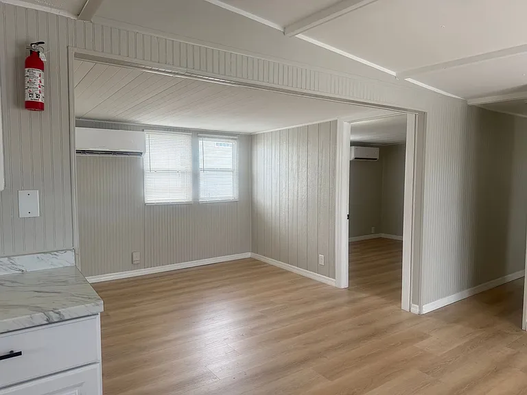 512 51st Avenue Dr W — Photo 31