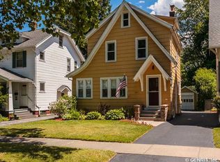 855 Grand Ave, Rochester, NY 14609