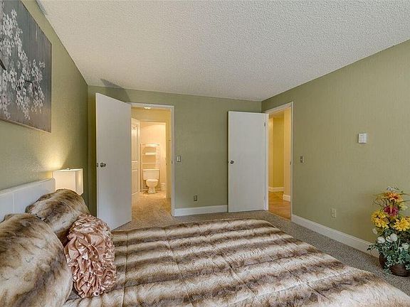 3rd image of 12504 NE 117th Pl APT A6