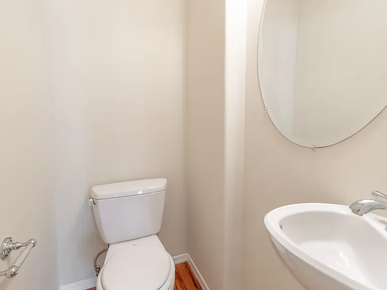 1416 Kelton Ave #1416.5 — Photo 5