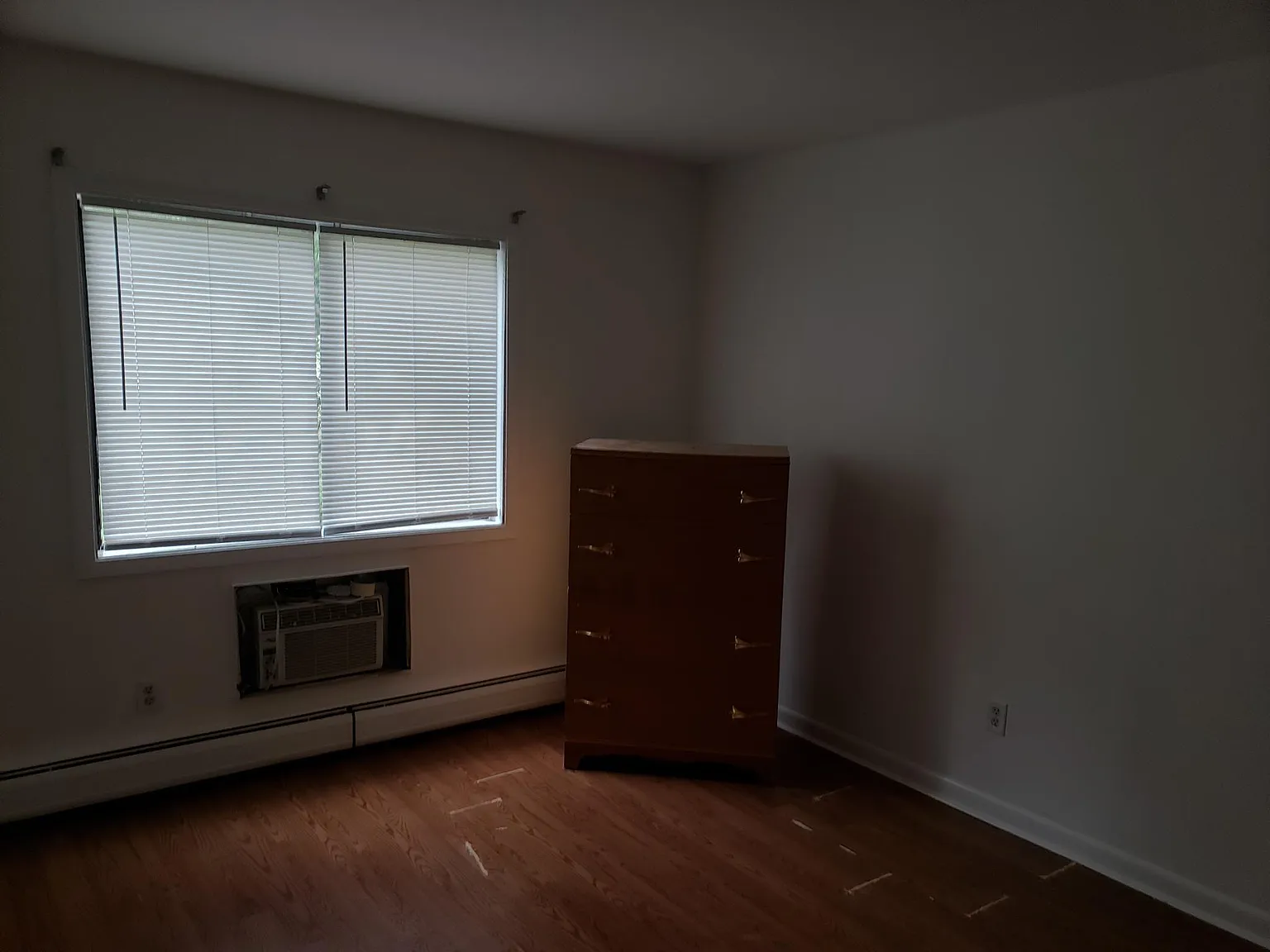 1 bed, 900 sqft, $1,450 — Photo 1